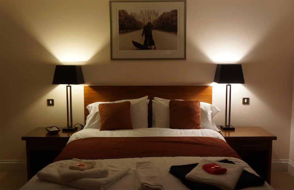 The Lyn Valley Guest House Линтън Стая снимка